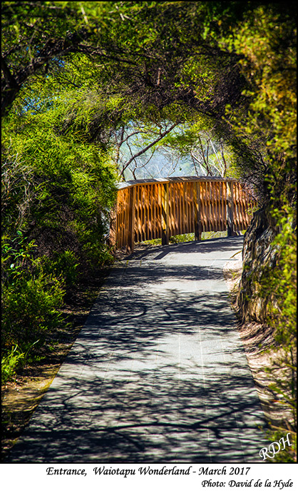 Entrance walkway at Waiotapu Wonderland