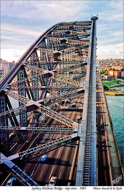 Top view of Sydney Harbour Bridge - 1985