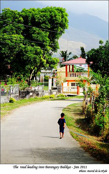 The road leading into Barangay Balikyas