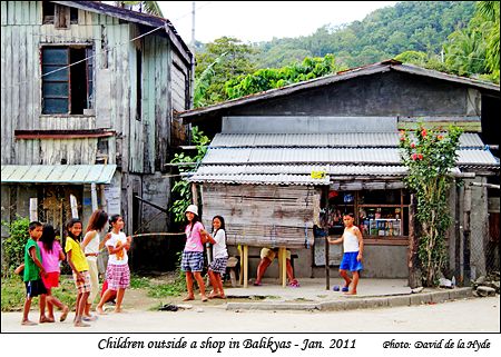 Children outside a shop in Balikyas