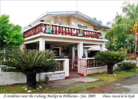 Residence near Lubang Market - Poblacion