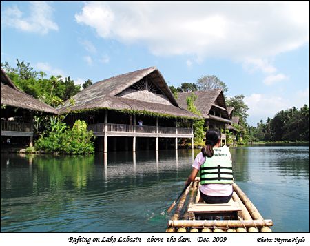 Rafting on Lake Labasin