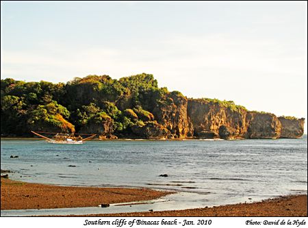 Southern cliffs at Binacas Beach