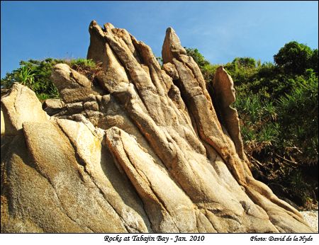 Rocks at Tabajin Bay