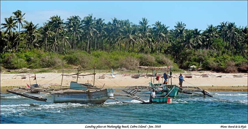 Landing place at Mahangkig beach, Cabra Island