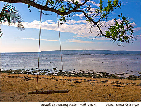 A swing on the beach at Punong Bato