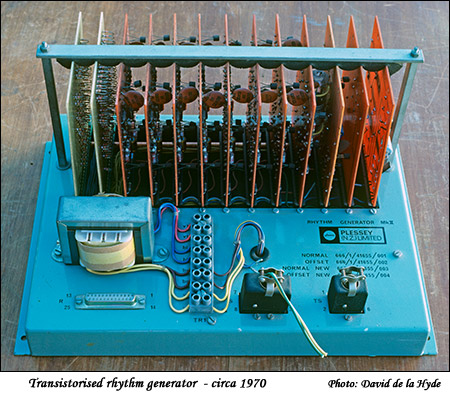 Transistorised rhythm generator
