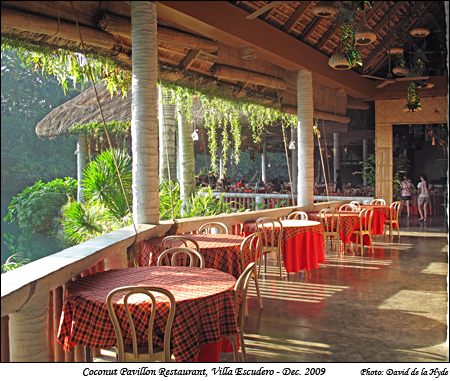 Coconut Pavillon Restaurant - Villa Escudero