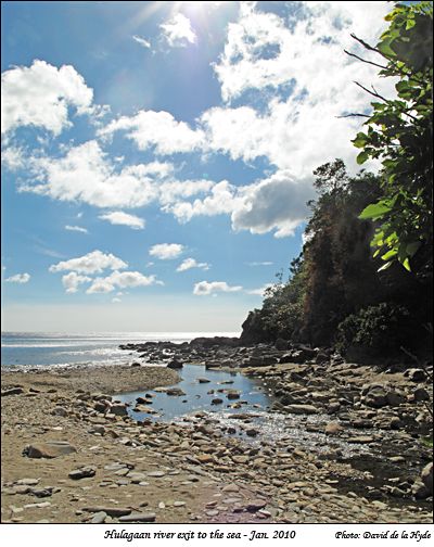 Hulagaan river exit to the sea